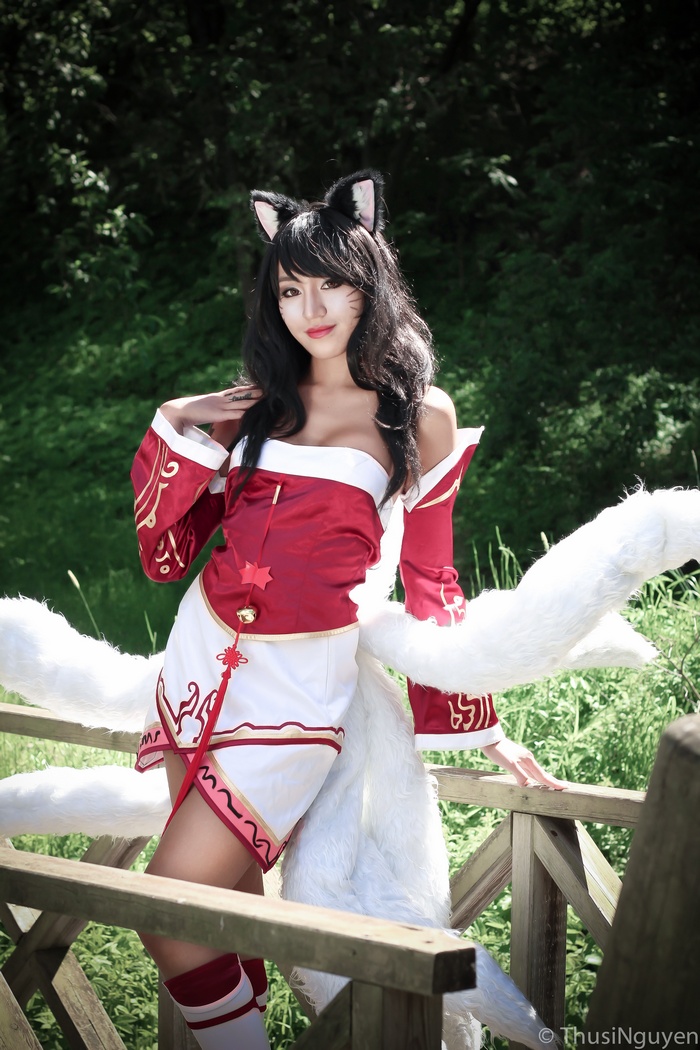 Ahri from League of Legends cosplay in Norway