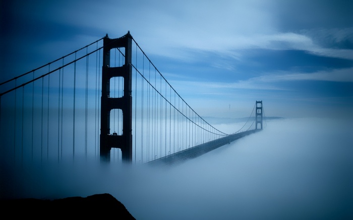 Golden Gate Bridge shrouded in fog