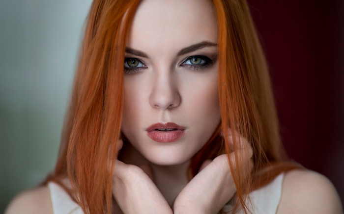 Portrait of a woman with red hair
