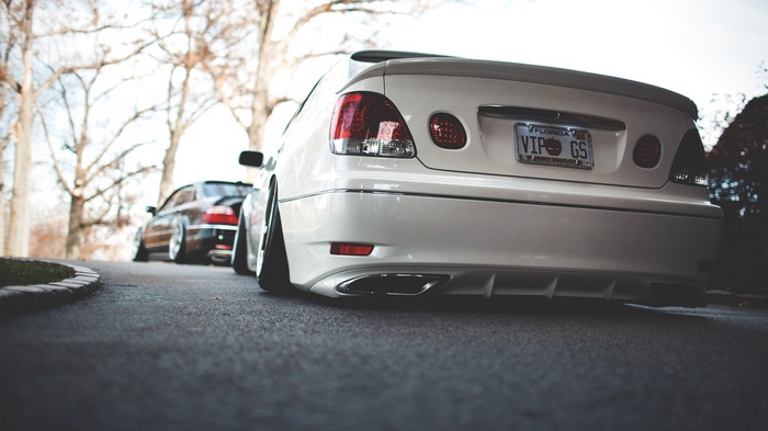 White Lexus GS with custom license plate