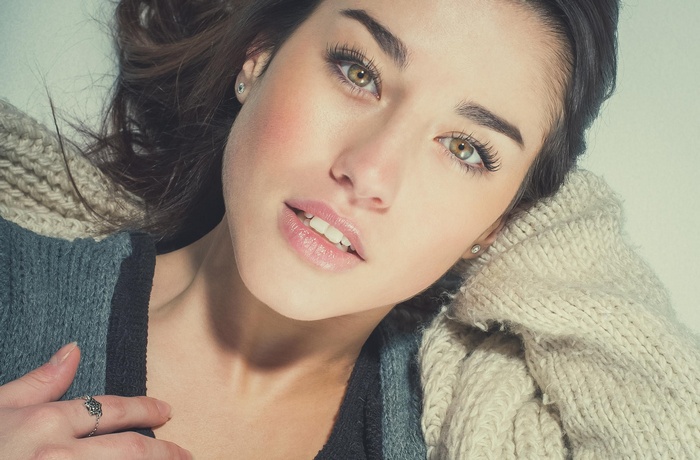 Portrait of a young woman with brown hair