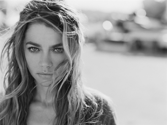 Denise Richards portrait