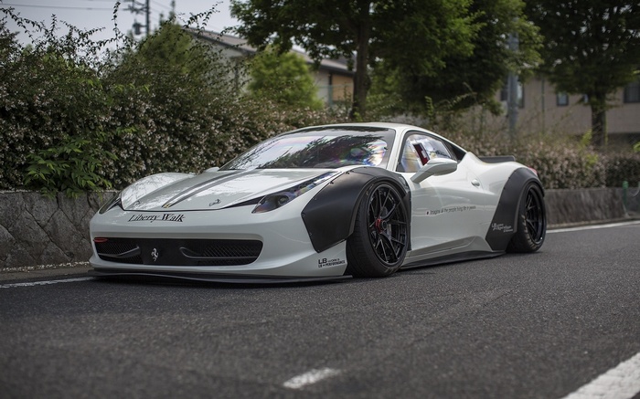 White Liberty Walk Ferrari 458 Italia Widebody