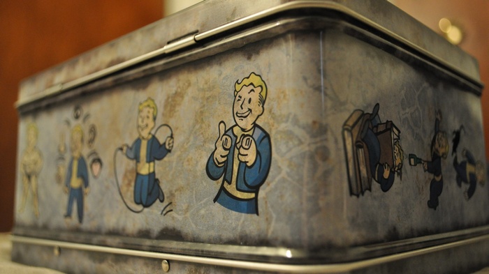 Fallout Vault Boy tin box with illustrations