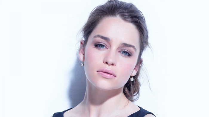Emilia Clarke Portrait