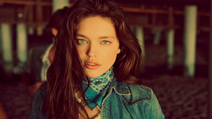 Emily DiDonato with long brown hair and blue eyes