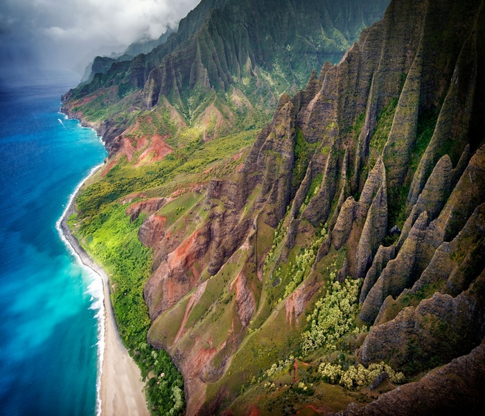 Aerial view of the Na Pali Coast, Kauai, Hawaii