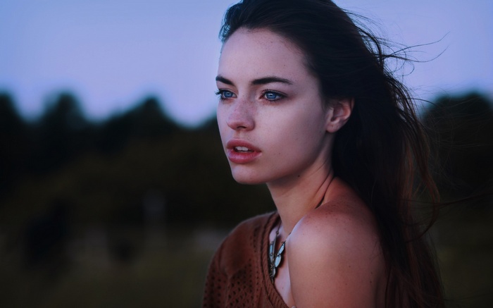 long hair, bare shoulders, women outdoors, trees, looking away, women, freckles, sweater, brunette, model, blue eyes, face, Bree Crudo, windy, open mouth