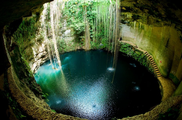 Cenote Ik Kil, Yucatan Peninsula, Mexico