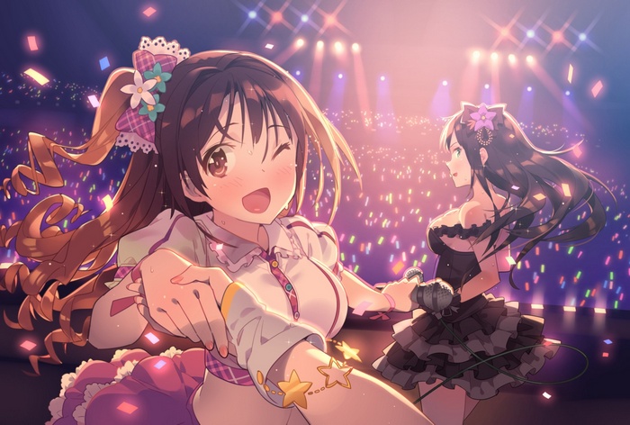 Shimamura Uzuki and Shibuya Rin perform on stage