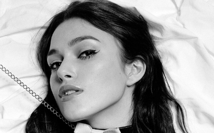 Keira Knightley wearing a choker in monochrome