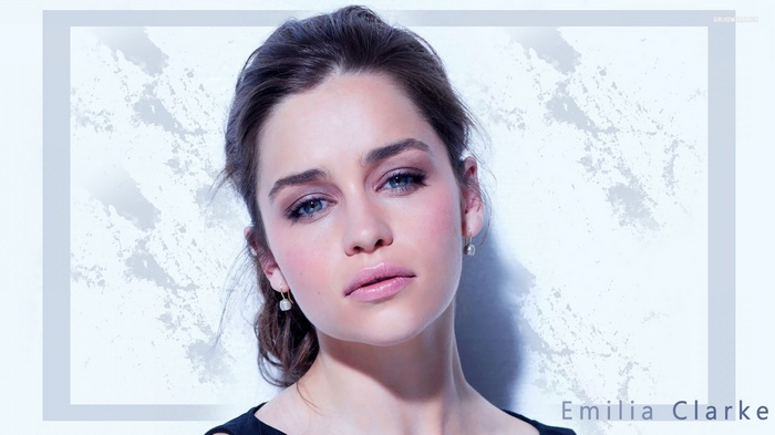 Emilia Clarke Portrait