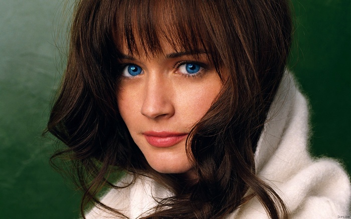 Alexis Bledel with blue eyes and brown hair