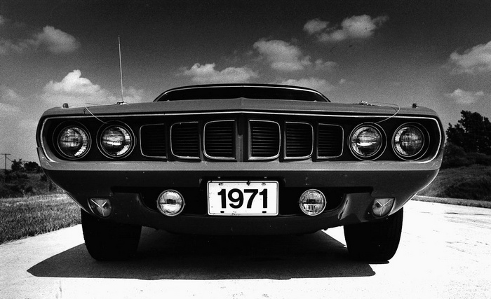 1971 Plymouth Hemi Cuda Front View