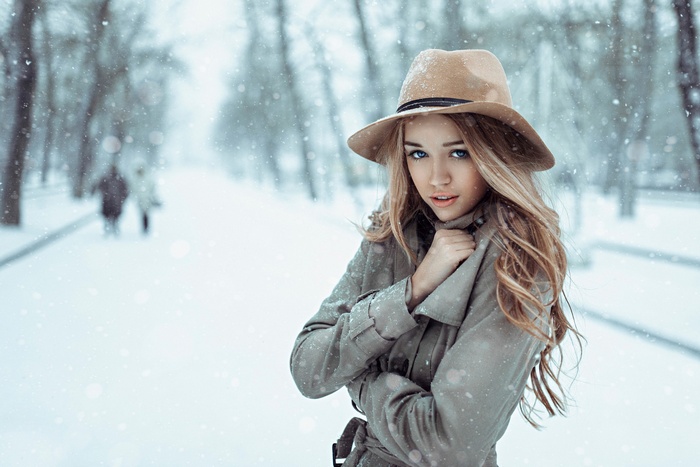 snow, park, long hair, looking at viewer, women outdoors, trench coat, grey coat, trees, women, blonde, model, cold, coats, winter, open mouth, hat, blue eyes