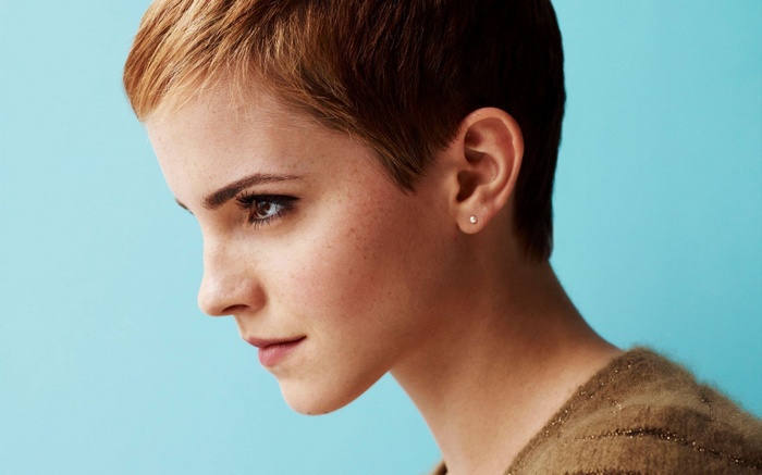 Emma Watson with short hair and freckles
