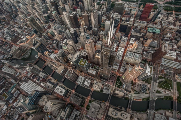 Aerial view of Chicago skyscrapers and Chicago River