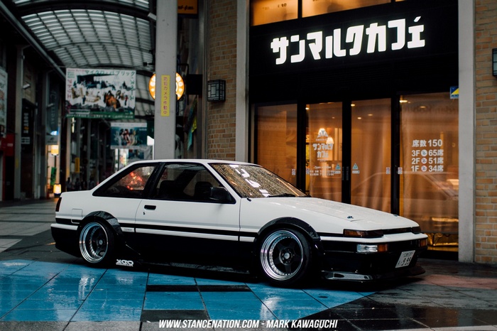 White and Black Toyota AE86 in Japan