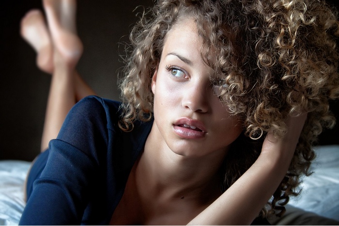 Stephanie Bertram Rose with curly hair