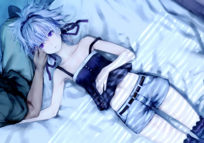 Yin from Darker than Black lying on a bed