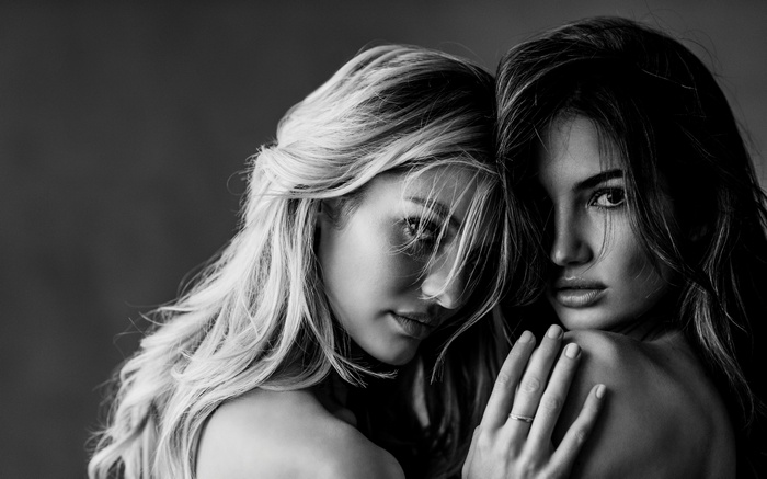 Candice Swanepoel and Lily Aldridge monochrome portrait