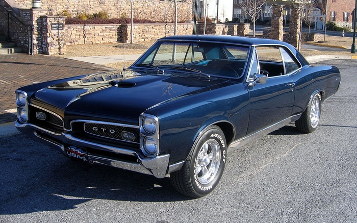Dark Blue 1967 Pontiac GTO Coupe