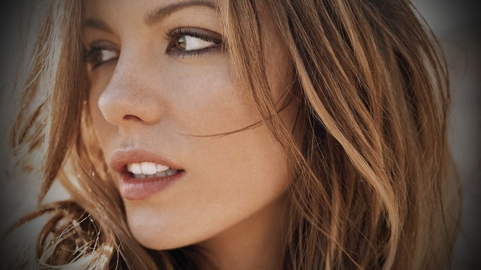 Kate Beckinsale Close-up Portrait