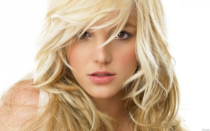 Britney Spears blonde woman portrait