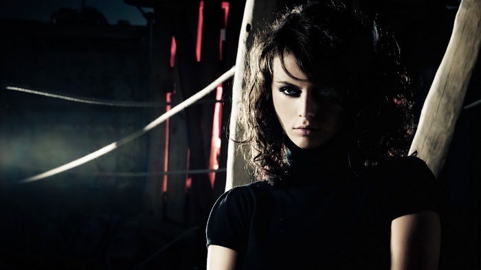 Jessica Bisceglia in dark setting