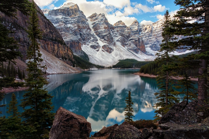 Moraine Lake and Mountains in Banff National Park, Canada
