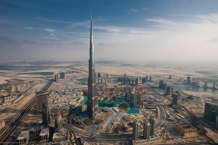 Burj Khalifa and Dubai skyline