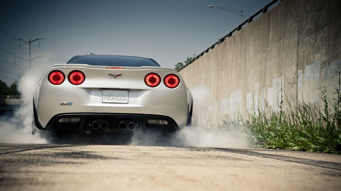Chevrolet Corvette C6 ZR1 doing a burnout