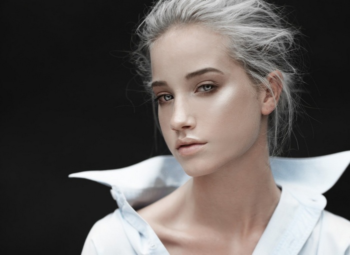 Hannah Waites with platinum blonde hair