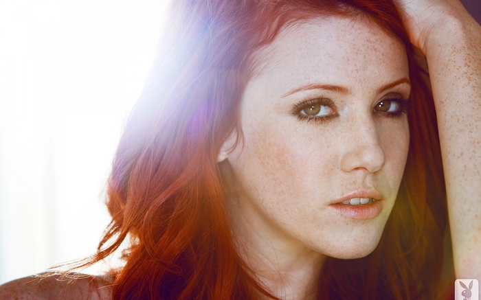 Redhead Elle Alexandra with freckles