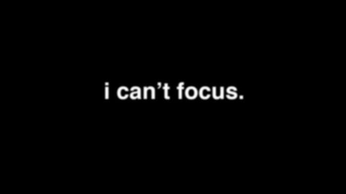 I can't focus typography on black background