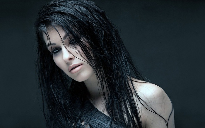 Natalie Schoenberger with wet dark hair