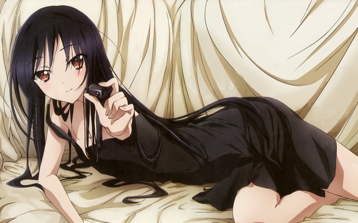 Kuroyukihime from Accel World holding a remote