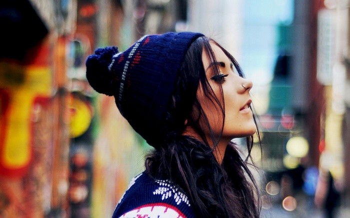 Danielle Mansutti wearing a blue beanie and sweater