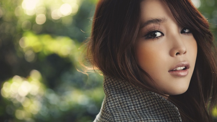 IU, brown eyes, looking back, brunette, Asian, Korean, women, model, face