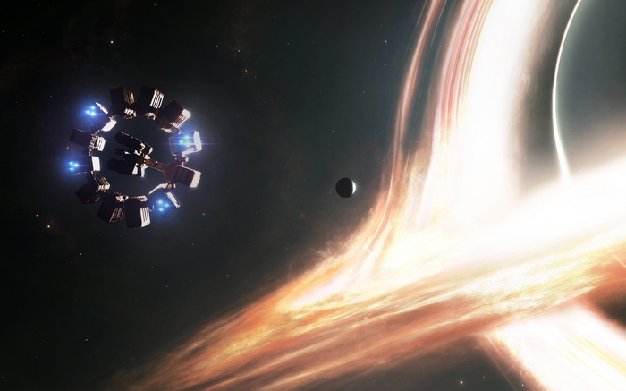 Interstellar spaceship near a black hole