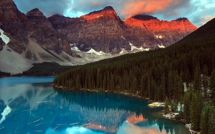 Moraine Lake and Mountains at Sunset