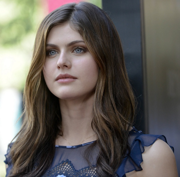 Alexandra Daddario, celebrity, actress, blue eyes, brunette, women, eyes