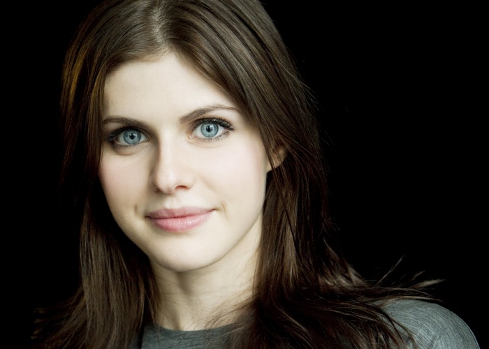 Alexandra Daddario portrait with blue eyes