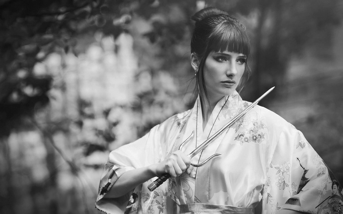 Susan Coffey in Kimono with Sai