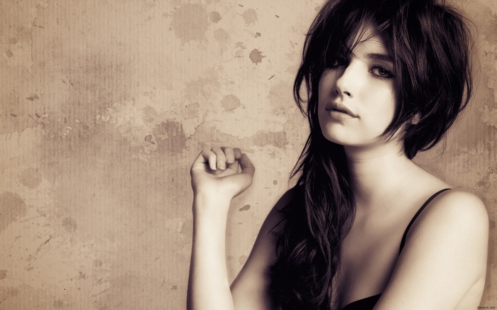 Emma Roberts portrait with sepia tone