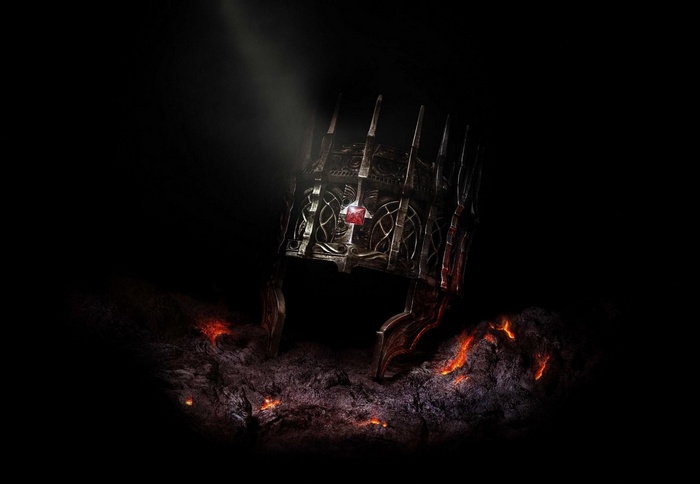 Dark Souls II Crown with Red Gemstone