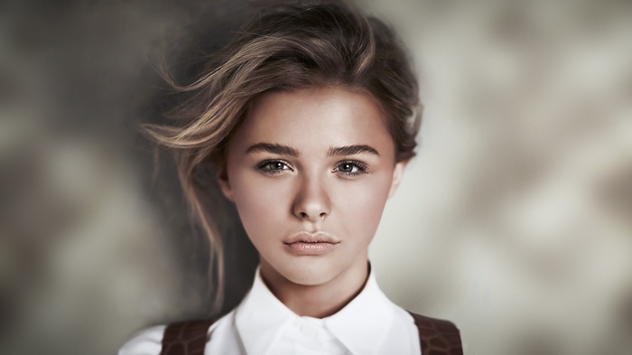 Chloë Grace Moretz Portrait