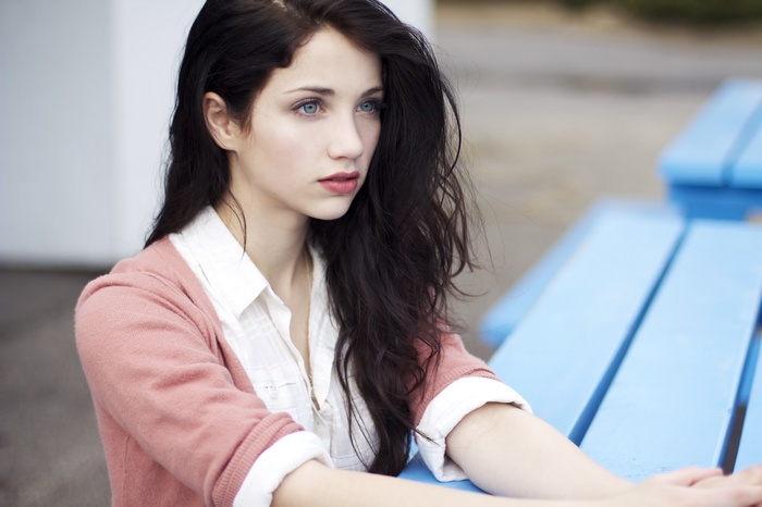 brunette, blue eyes, Emily Rudd, model, actress, women
