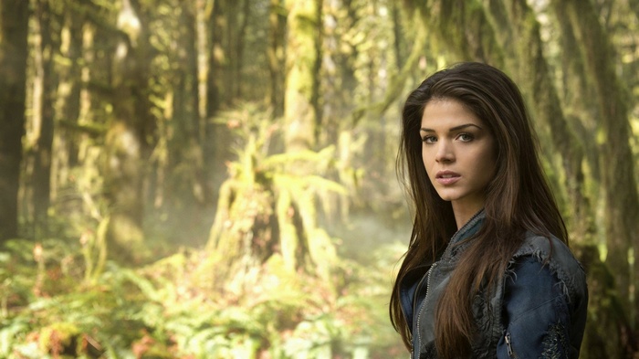 Marie Avgeropoulos as Octavia Blake in The 100