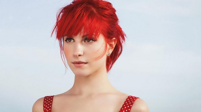 Hayley Williams with red hair